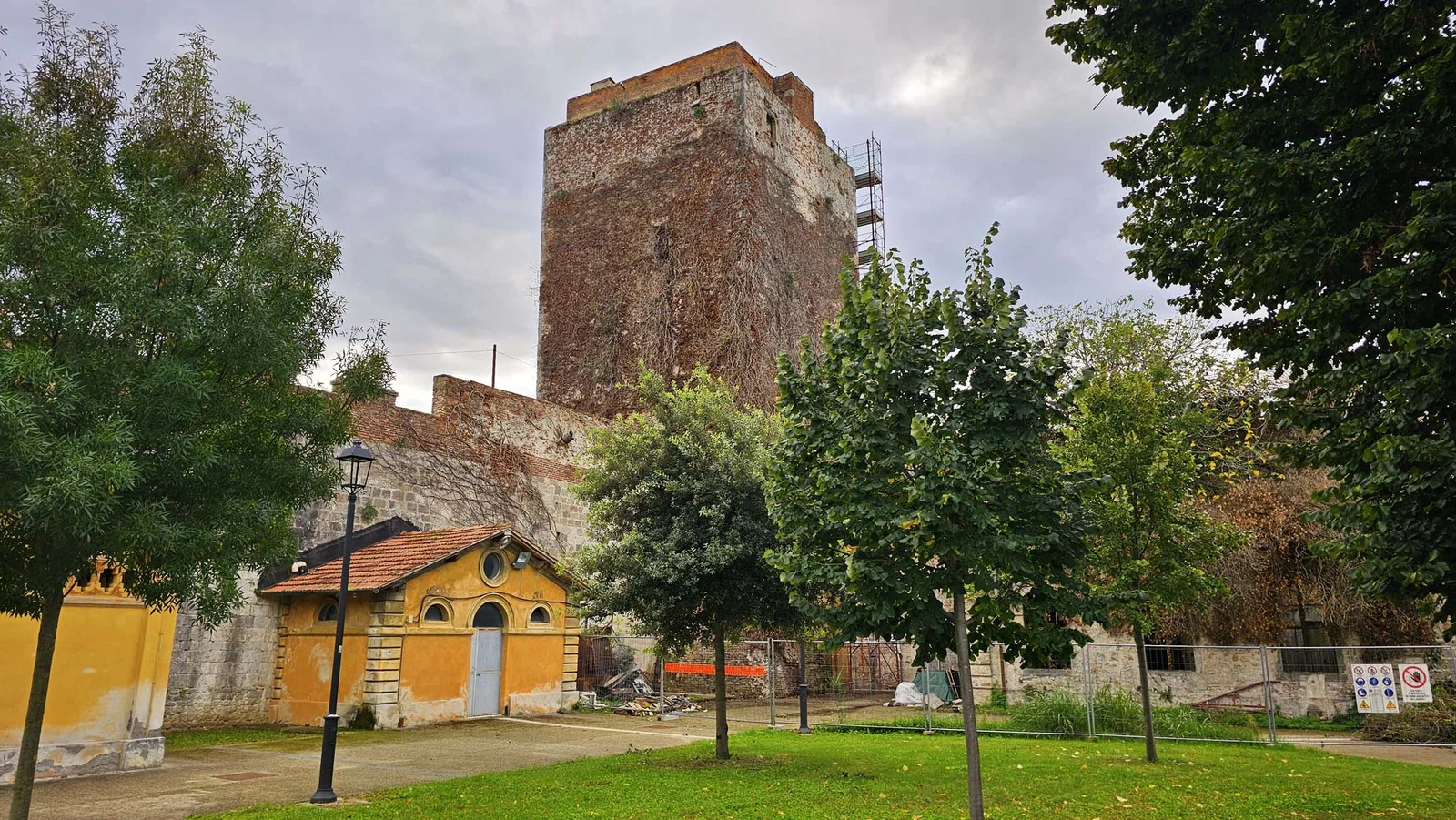 Torre di Sant'Agnese — Pise