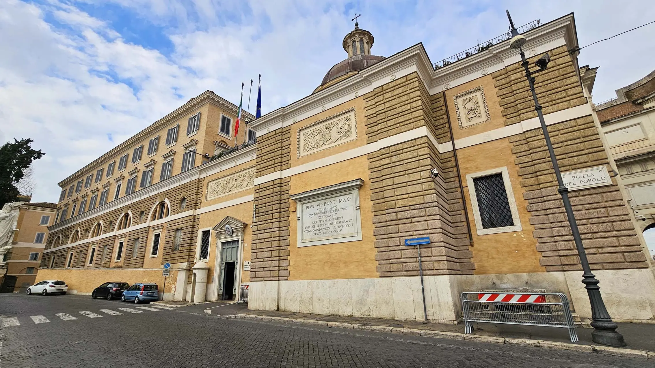 Arma dei Carabiniei Comando Legione Regione Lazio Roma à Rome en Italie