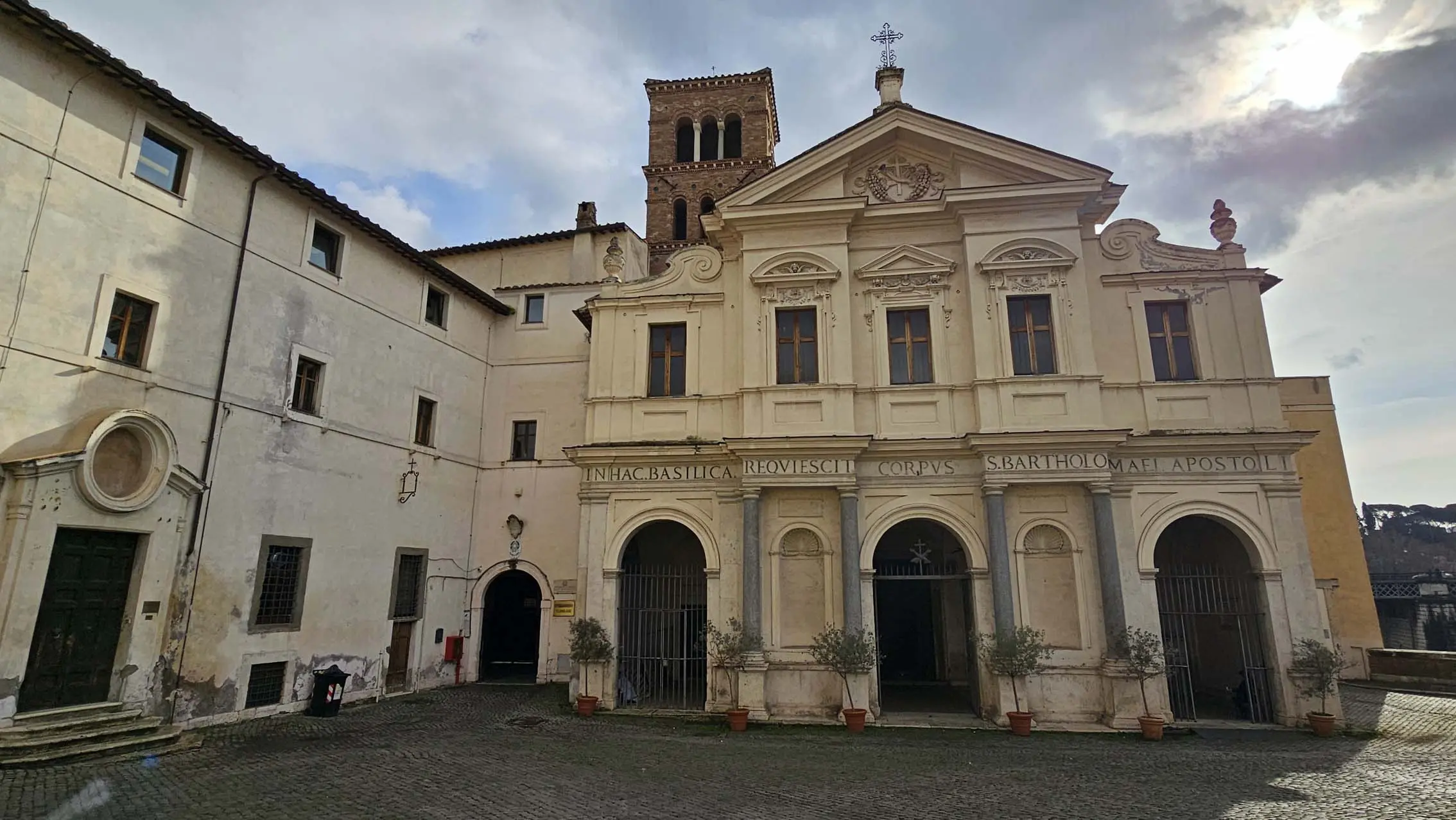 Basilica di San Bartolomeo all'Isola Tiberina à Rome en Italie