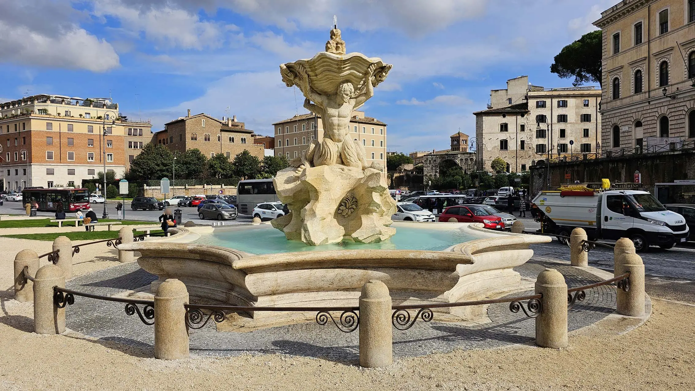 Fontana dei Tritoni à Rome en Italie