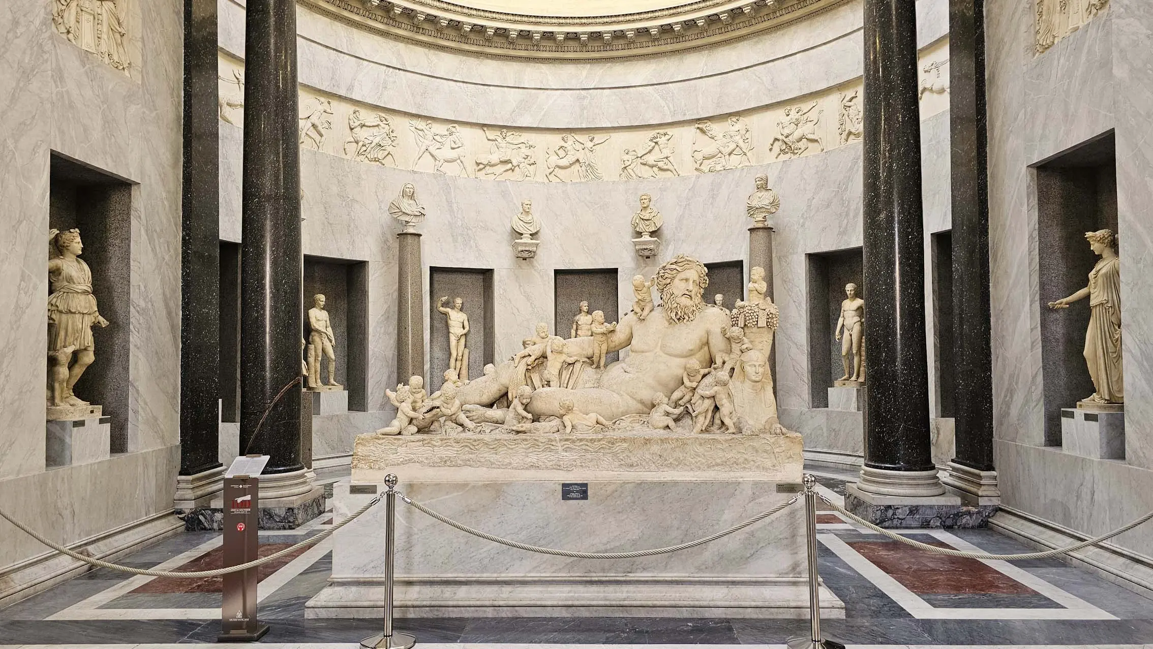 Museo Braccio Nuovo à Rome en Italie