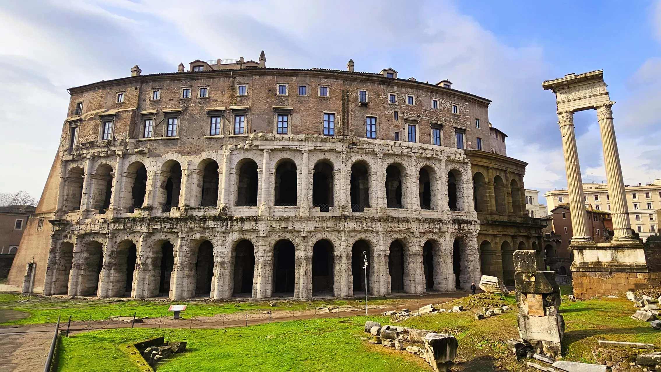 Teatro Marcellus à Rome en Italie