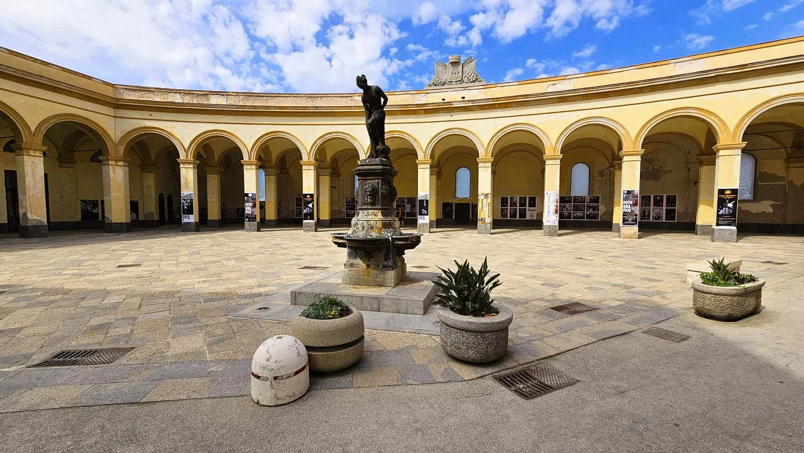 Piazza Mercato del Pesce — Trapani