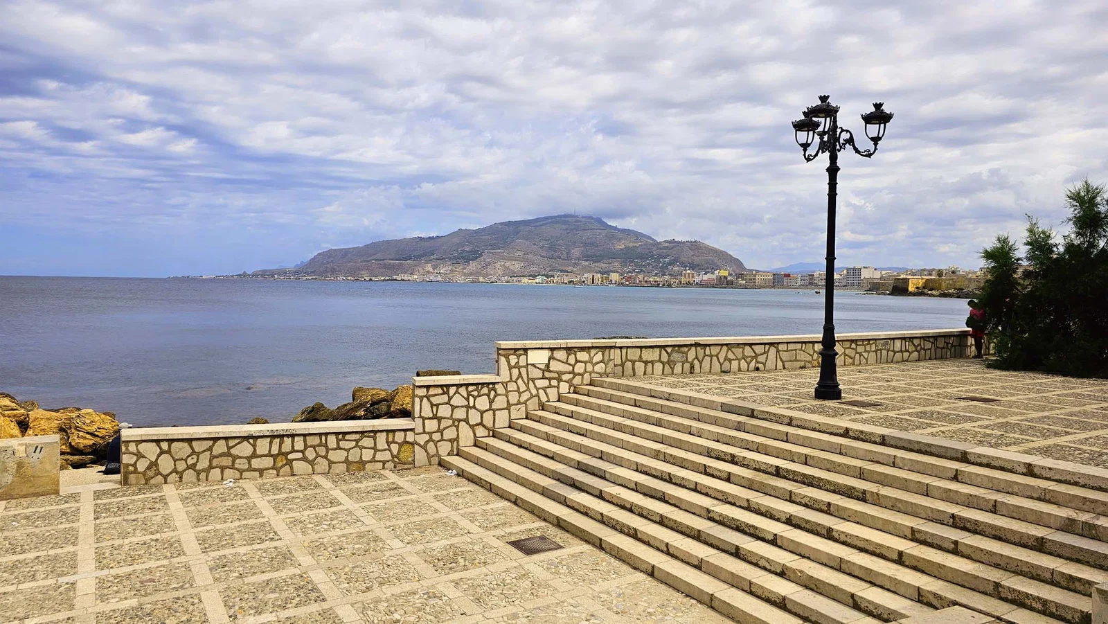 Scala Verso Il Mare — Trapani