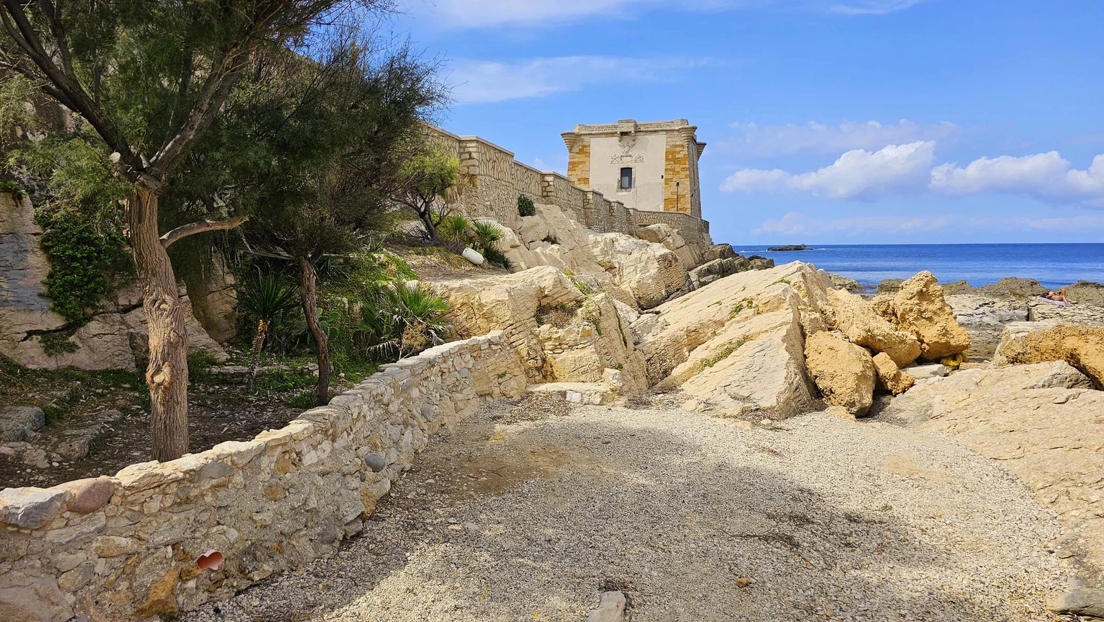 Spiaggia Torre di Ligny — Trapani