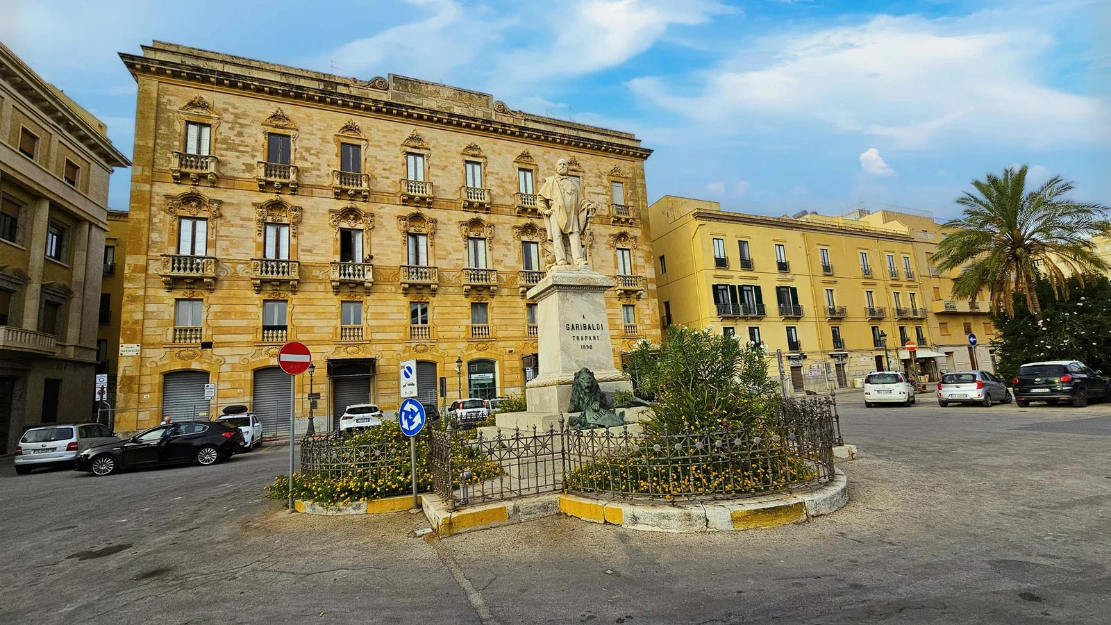 Statua di Garibaldi — Trapani