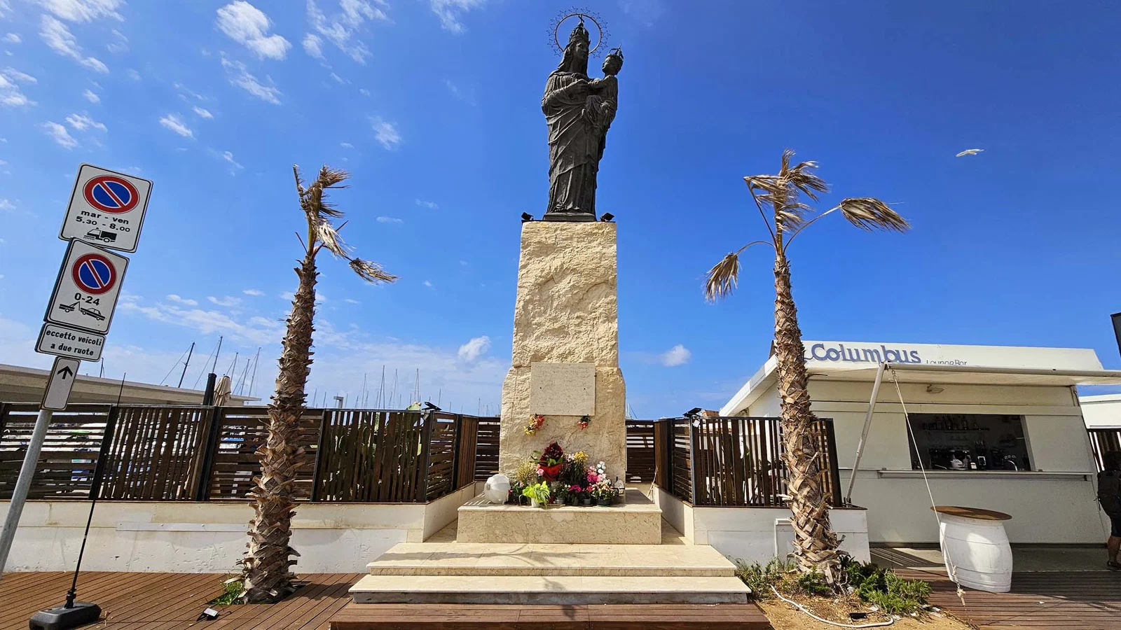 Stele Madonna Di Trapani — Trapani