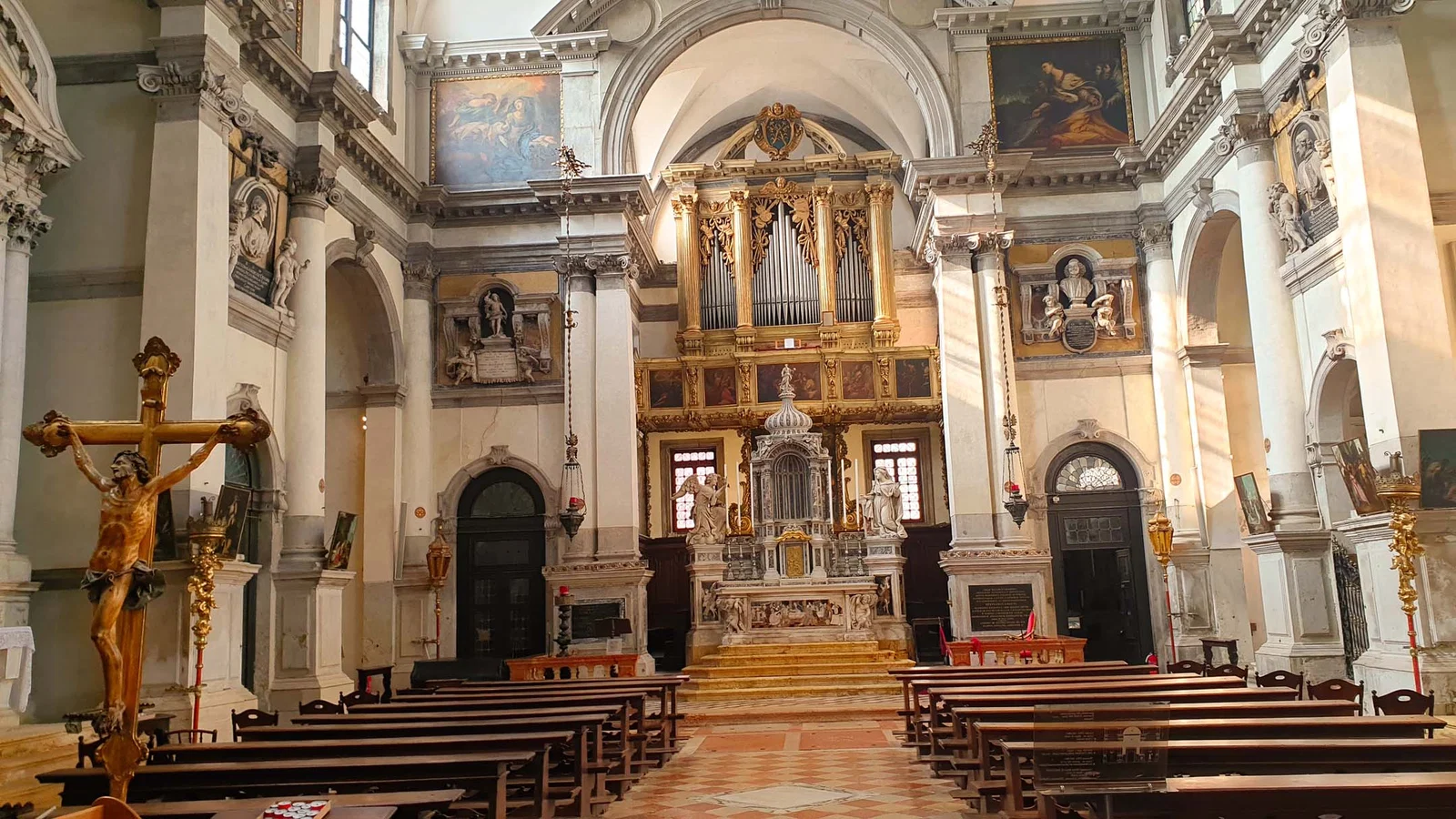 Chiesa di Santa Maria del Giglio — Venise