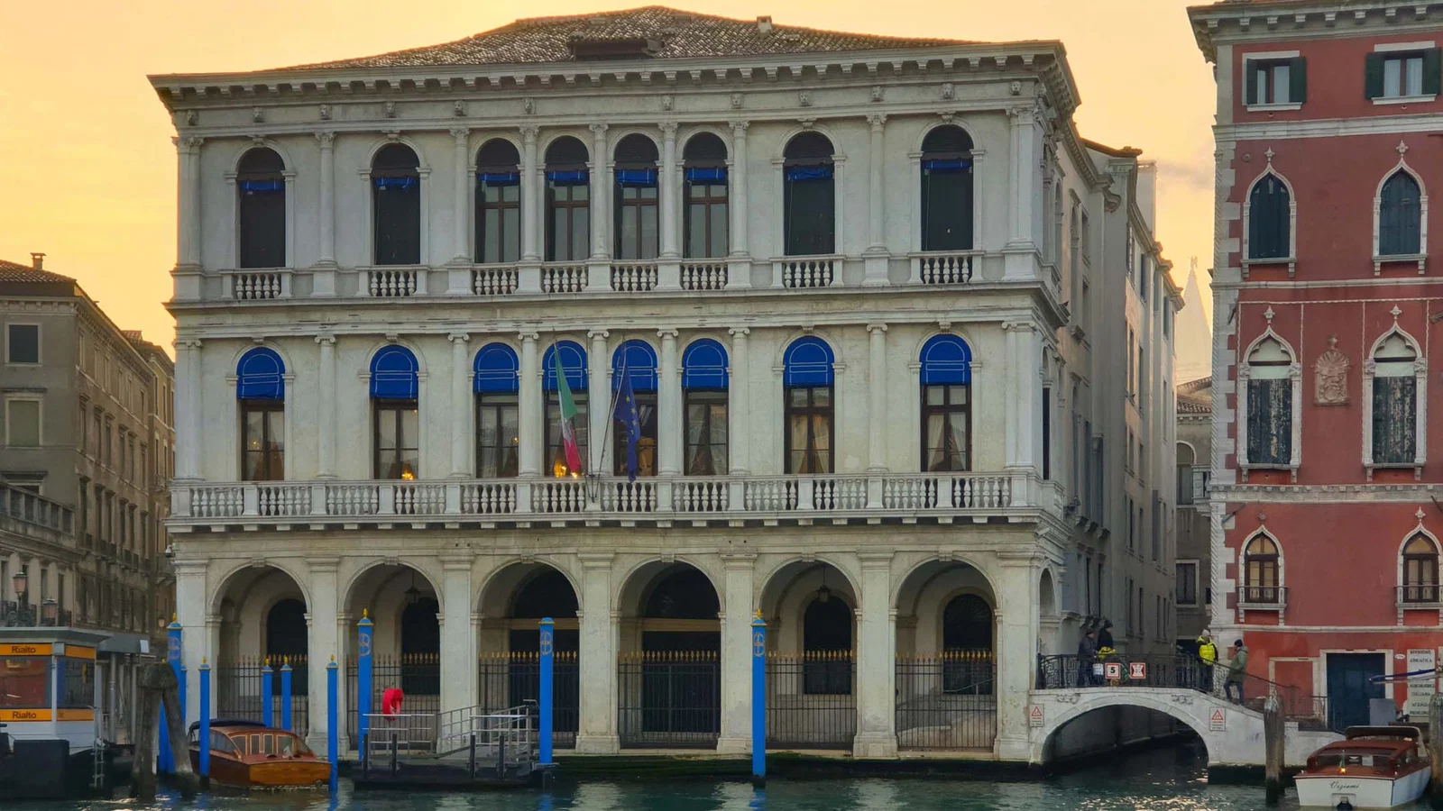 Palazzo Dolfin Manin — Venise