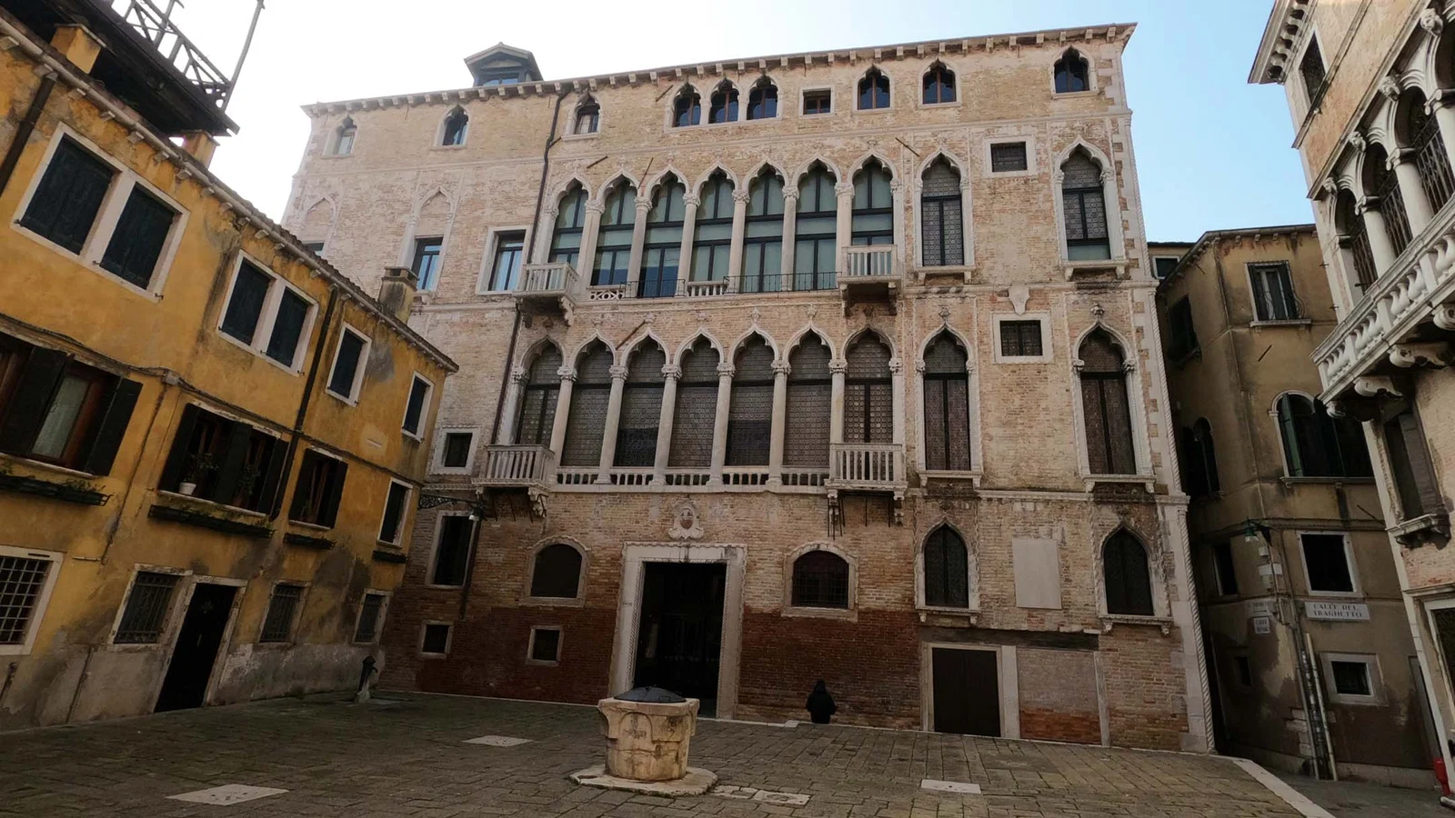Palazzo Fortuny — Venise