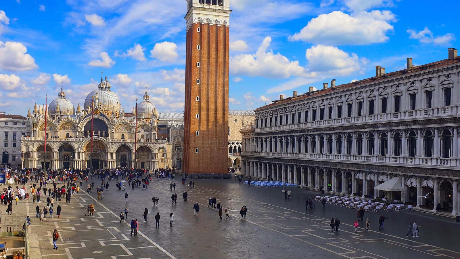Piazza San Marco — Venise