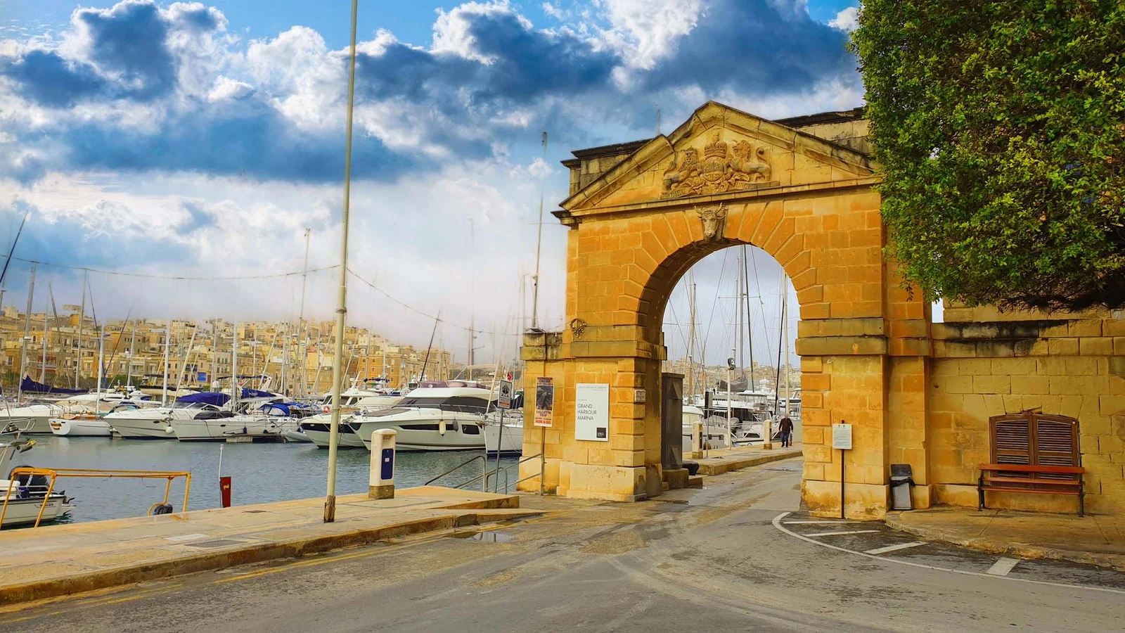 Porte de Birgu — La Valette