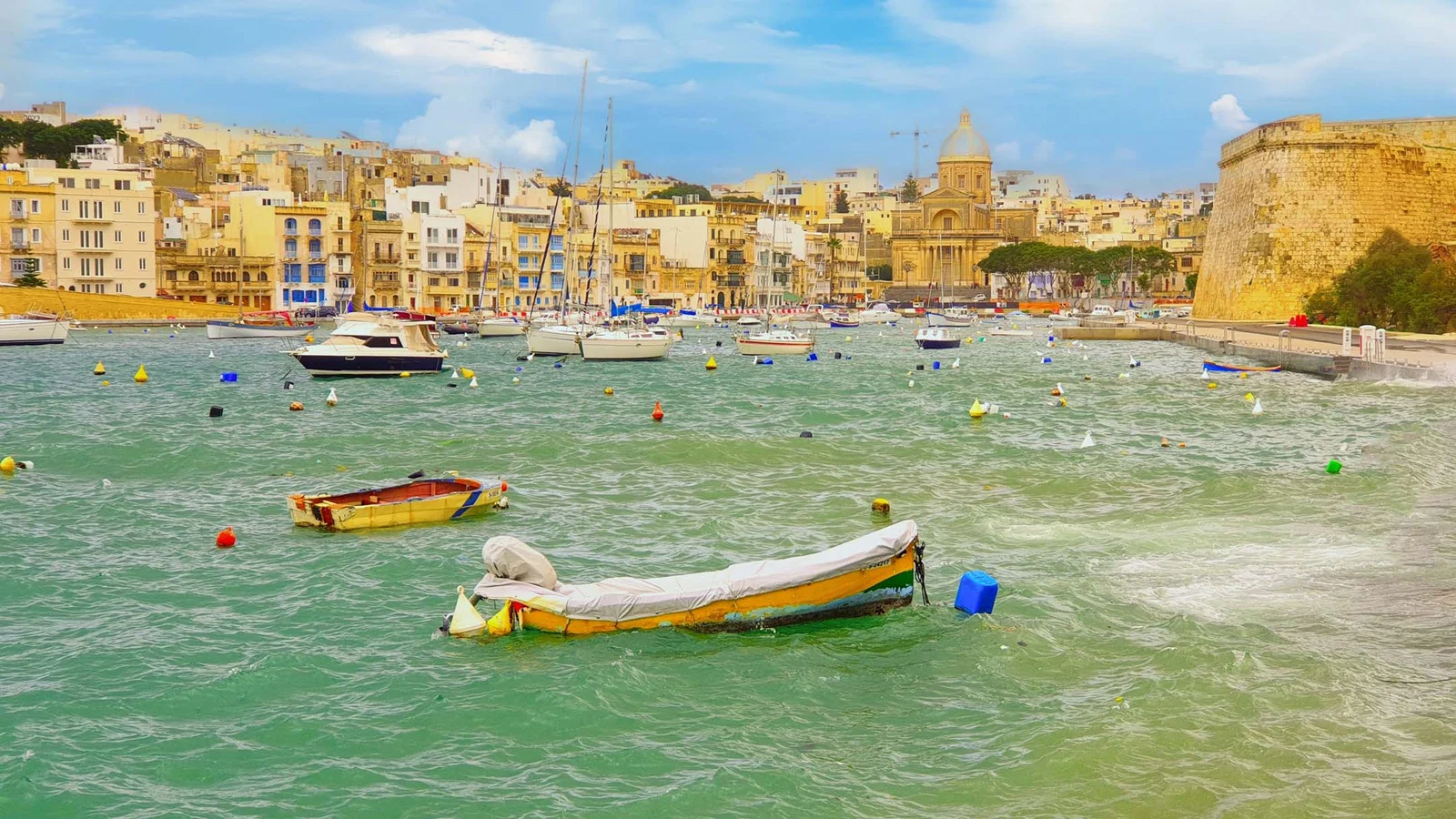Vue sur le port de Birgu — La Valette