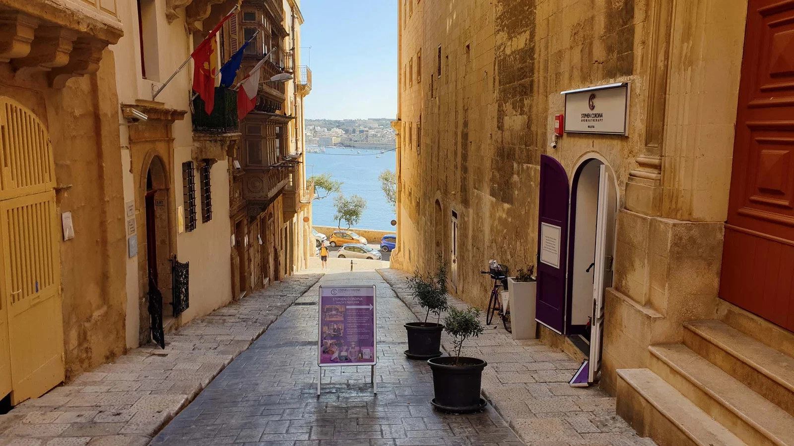 Merchants Street — La Valette
