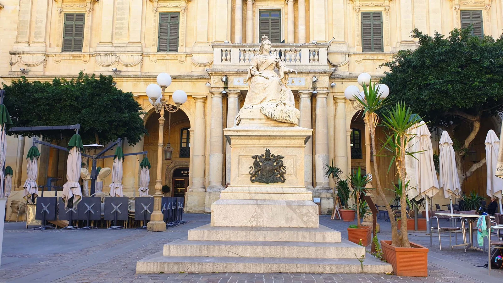 Statue de la reine Victoria — La Valette