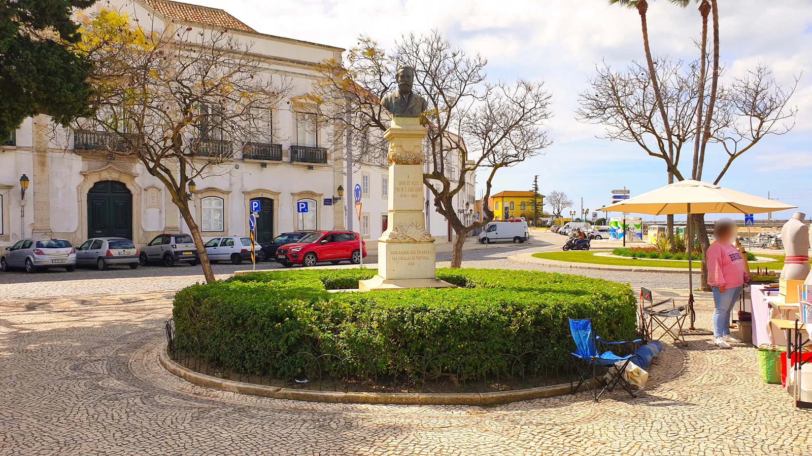 Buste de João de Deus — Faro