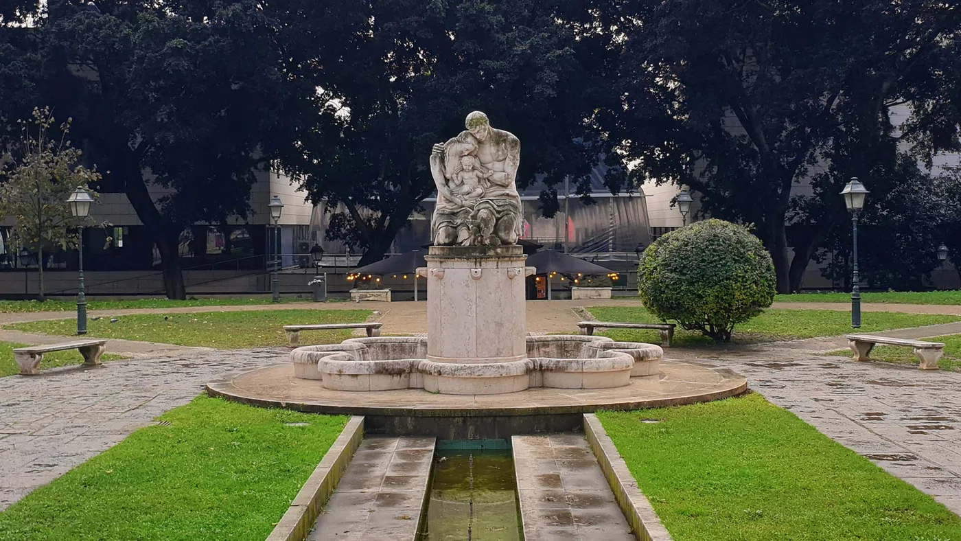 A Família — Lisbonne