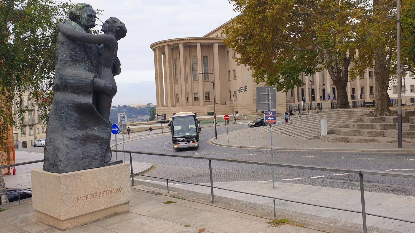 Estátua de Camilo Castelo Branco — Porto