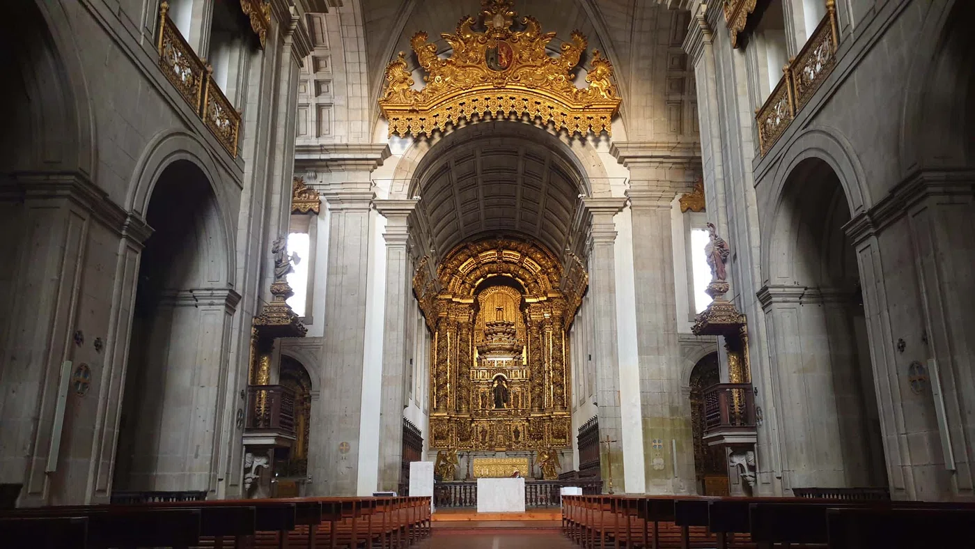 Igreja de São Bento da Vitória — Porto
