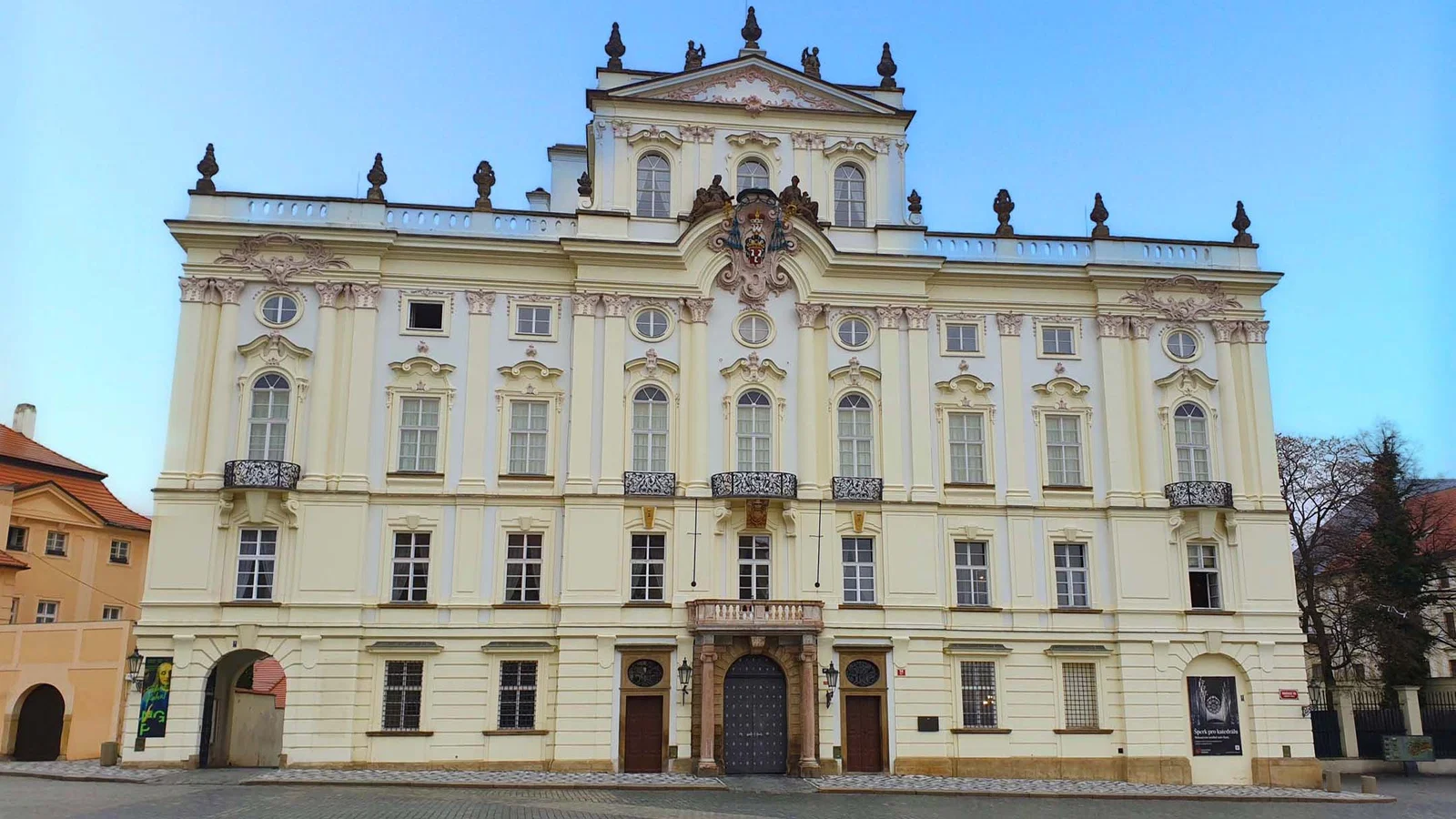 Palais archiépiscopal — Prague
