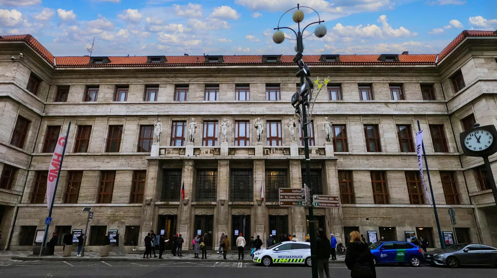 Bibliothèque municipale — Prague