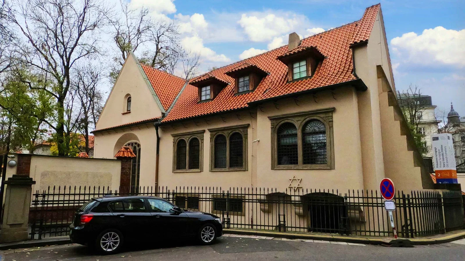 Synagogue Pinkas — Prague