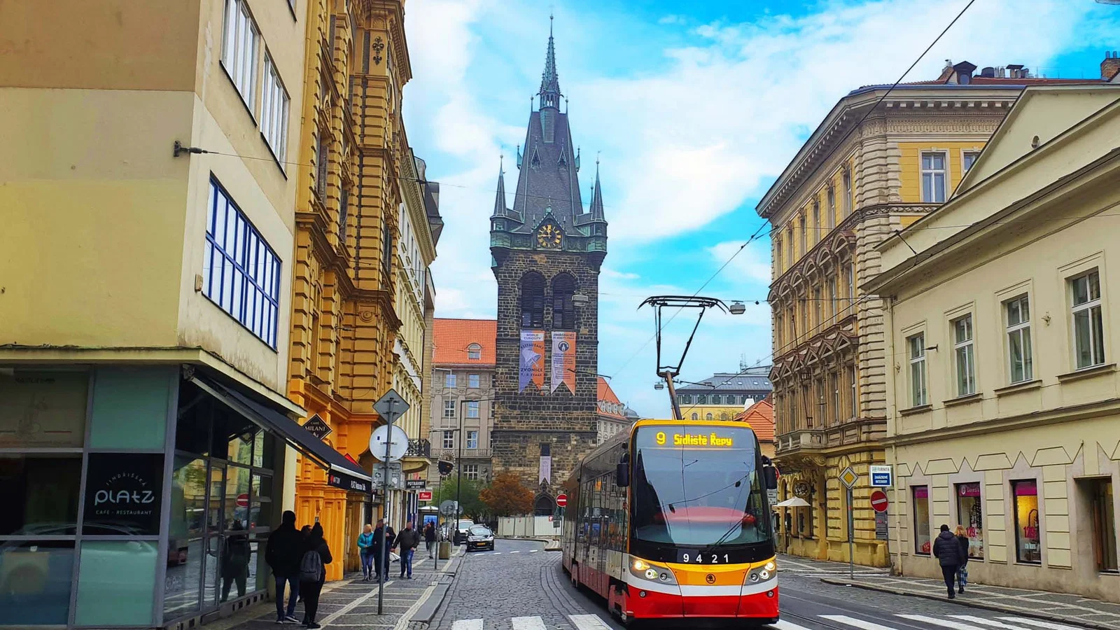 Tour Poudrière — Prague