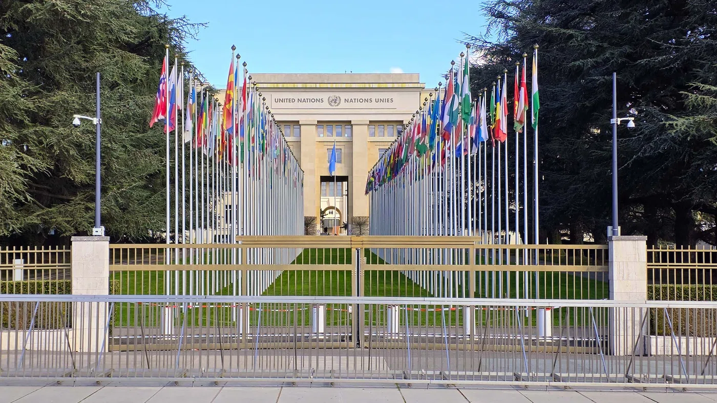 Allée des Drapeaux — Genève