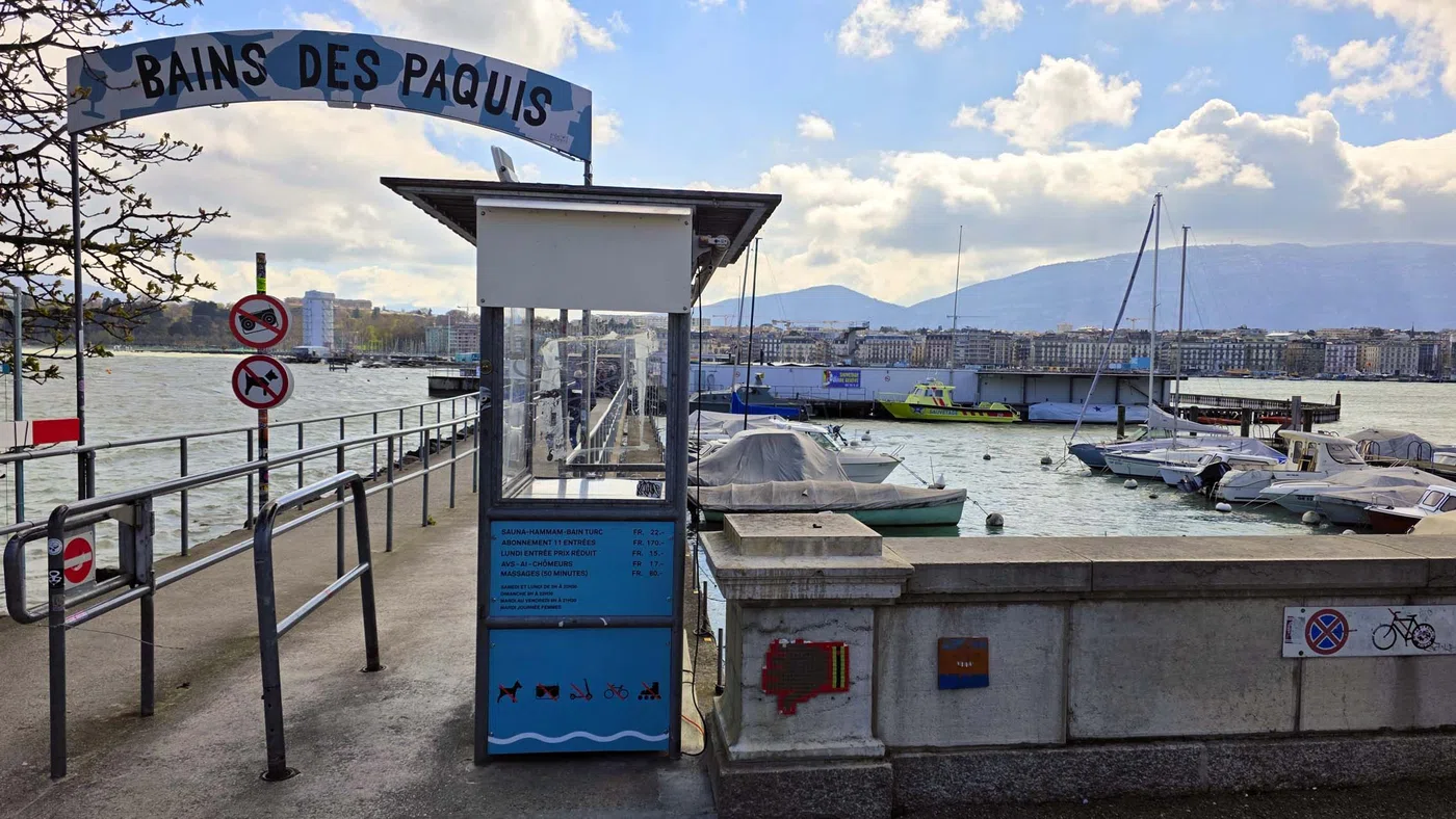 Bains des Pâquis — Genève