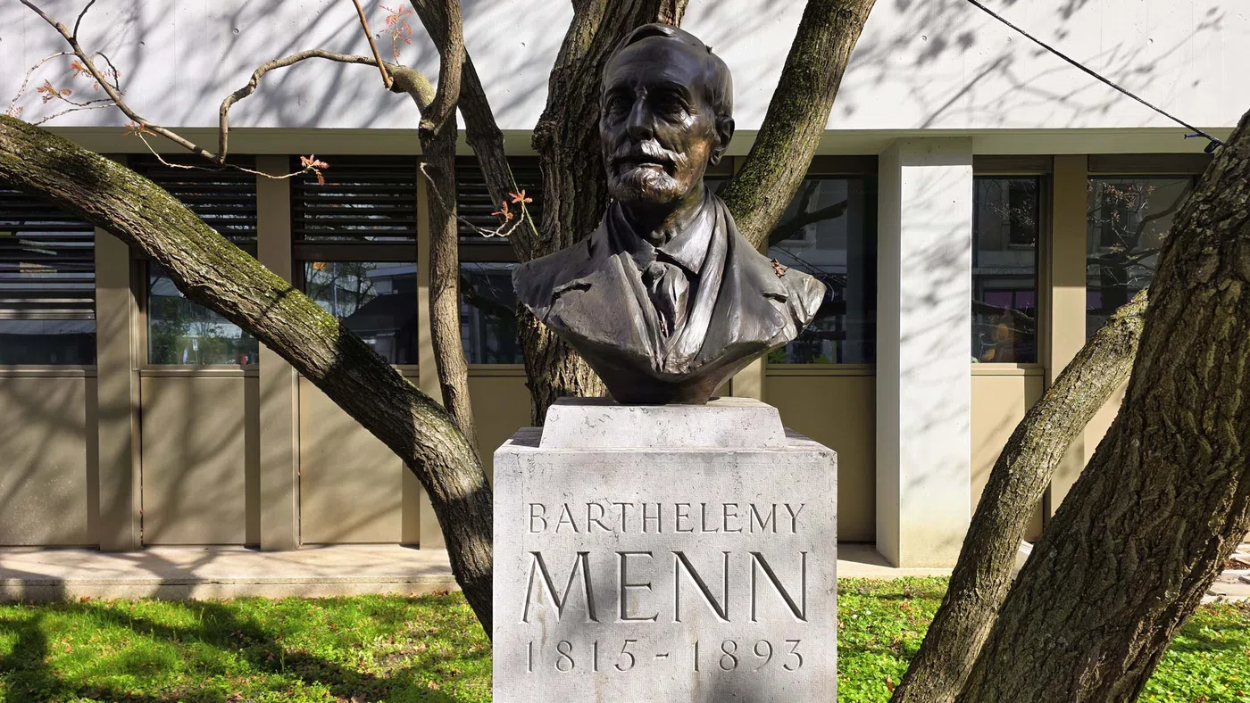 Buste de Barthélemy Menn — Genève