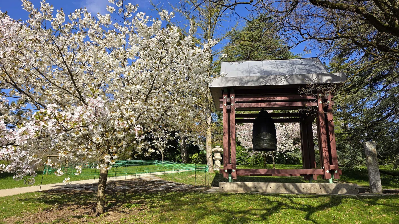 Cloche de Shinagawa — Genève