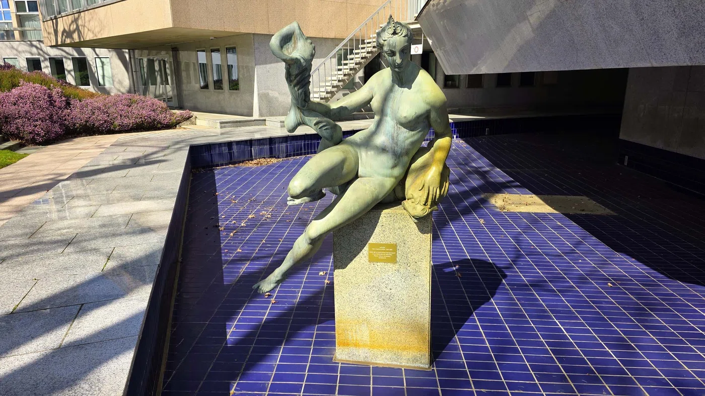 Naïade — Genève